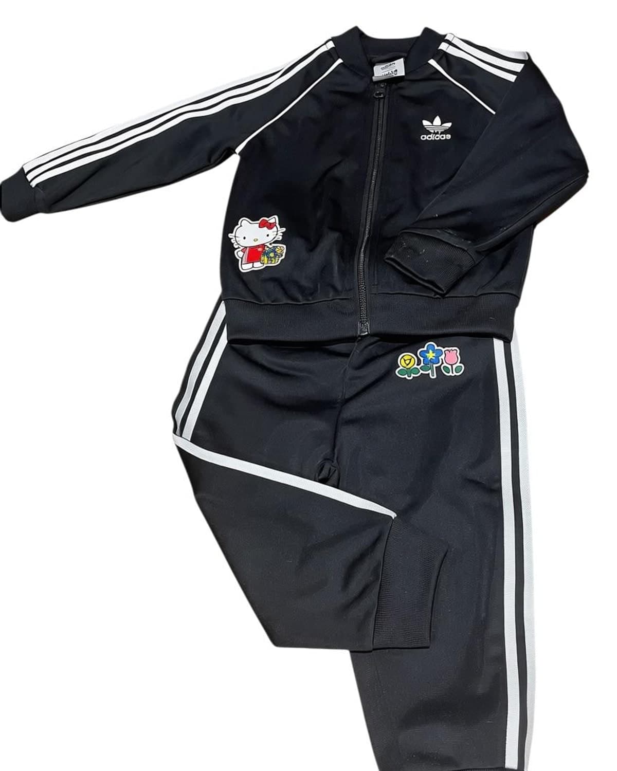 Ensemble jogging Hello Kitty