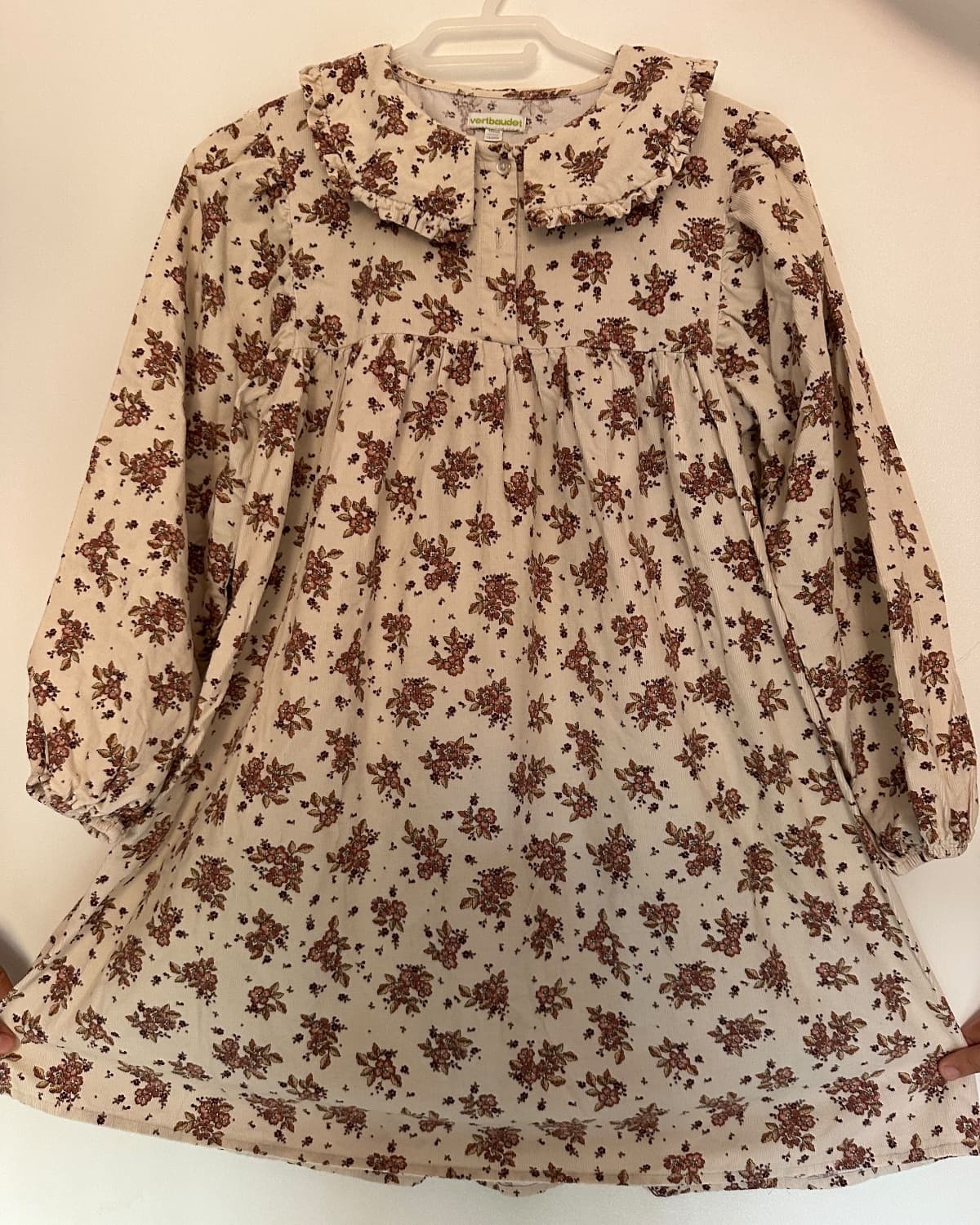 Robe beige nude