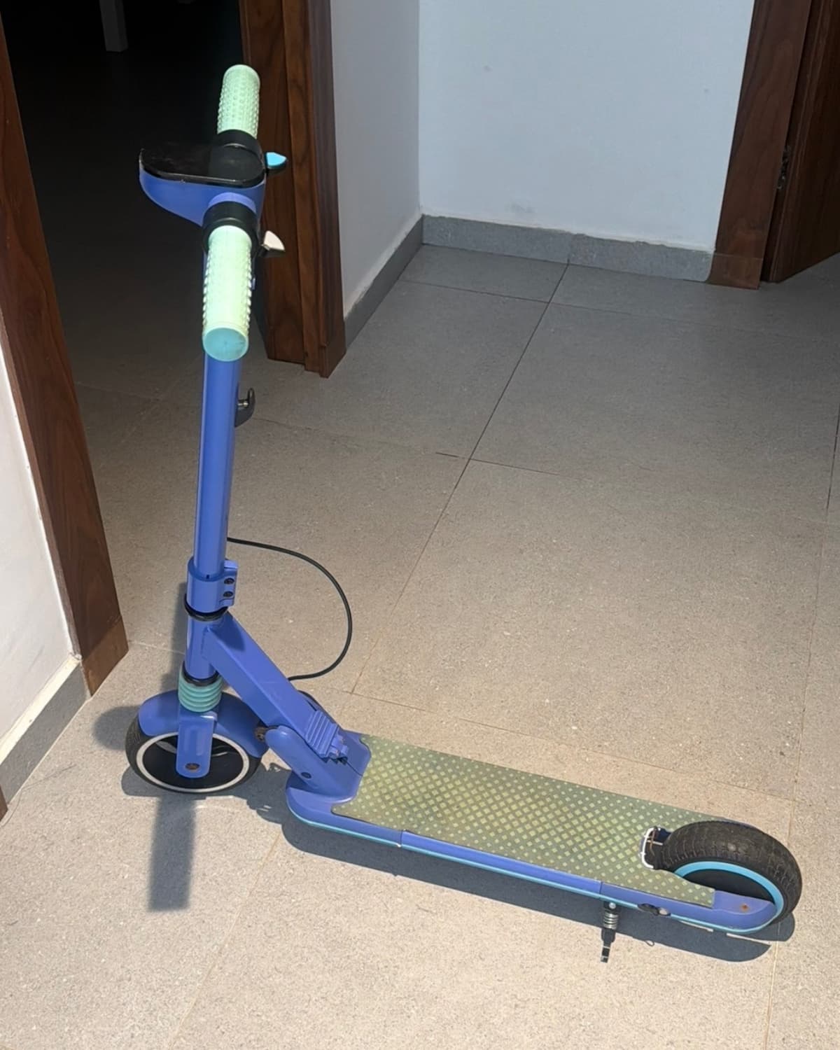 Trottinette électrique enfant