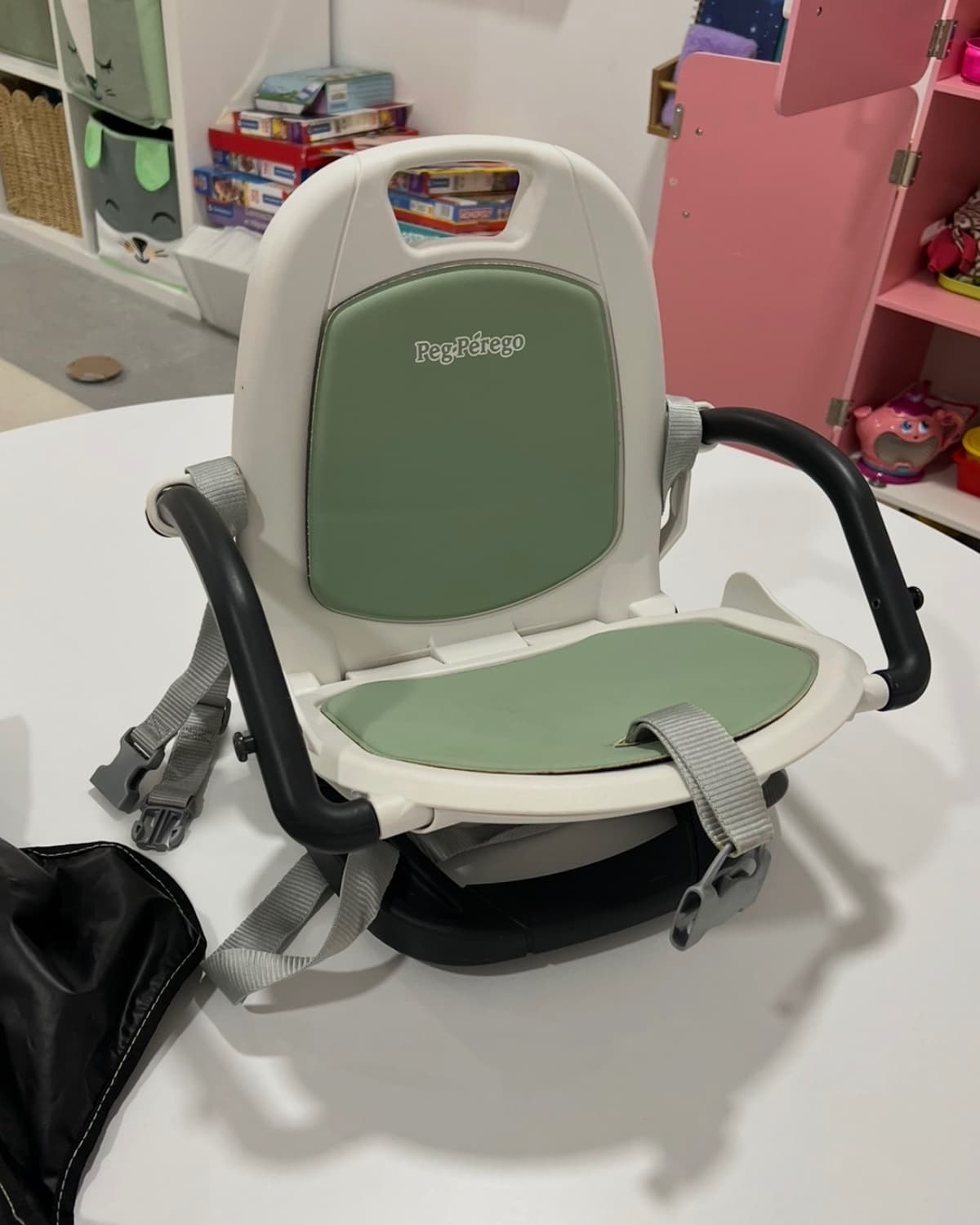 Réhausseur vert Peg perego