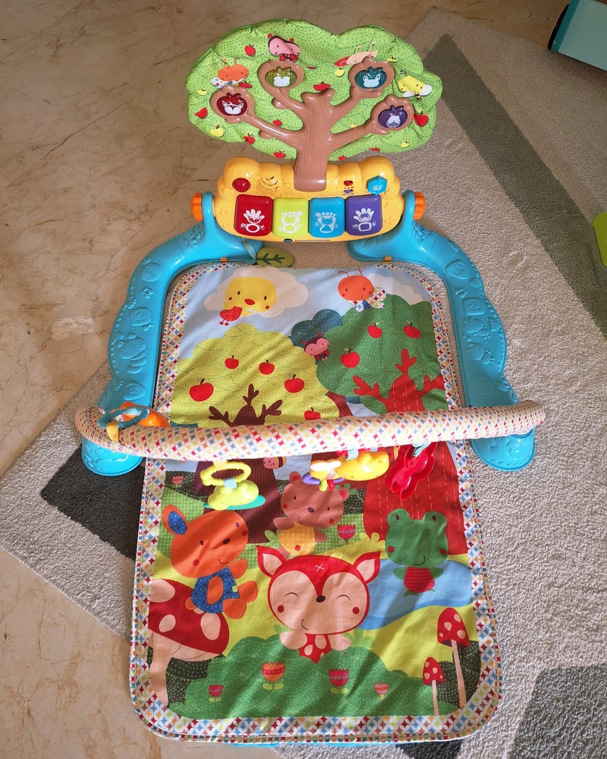 Tapis d'éveil le jardin enchanté