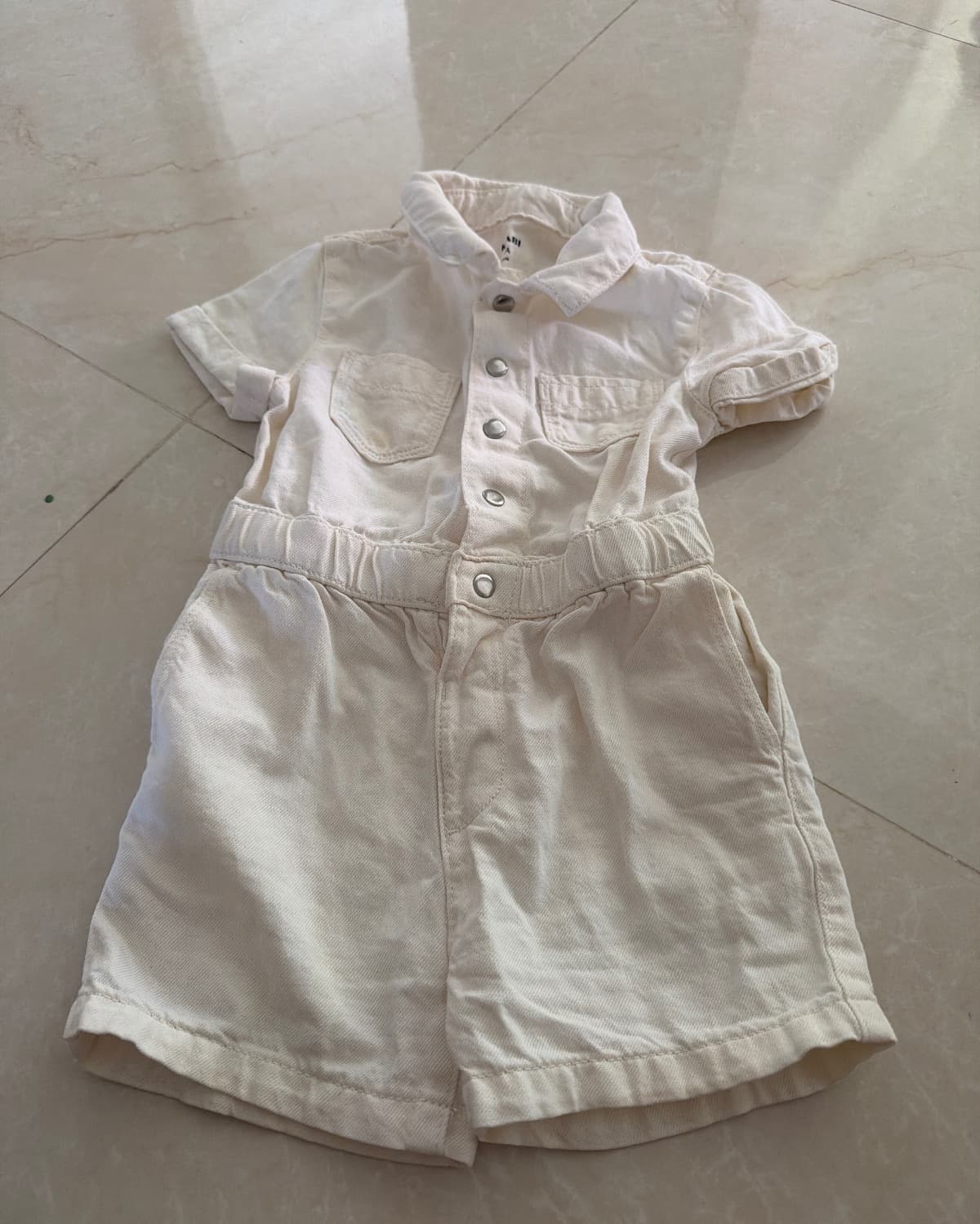 Combinaison en jeans blanc